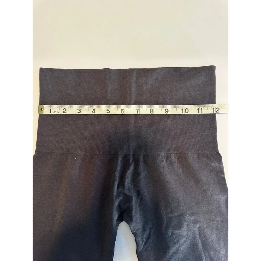 Set of M. Rena High Waisted Seamless Leggings NWT & Capris Dk. Gray Med. - Picture 13 of 13